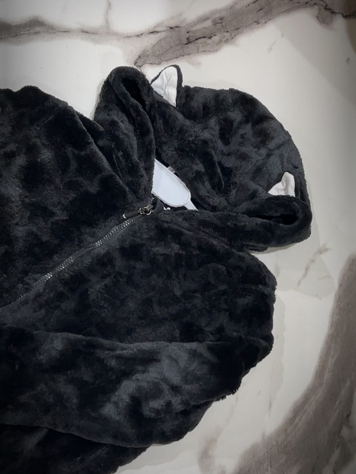 Black Kitty Fluffy Hoodie 