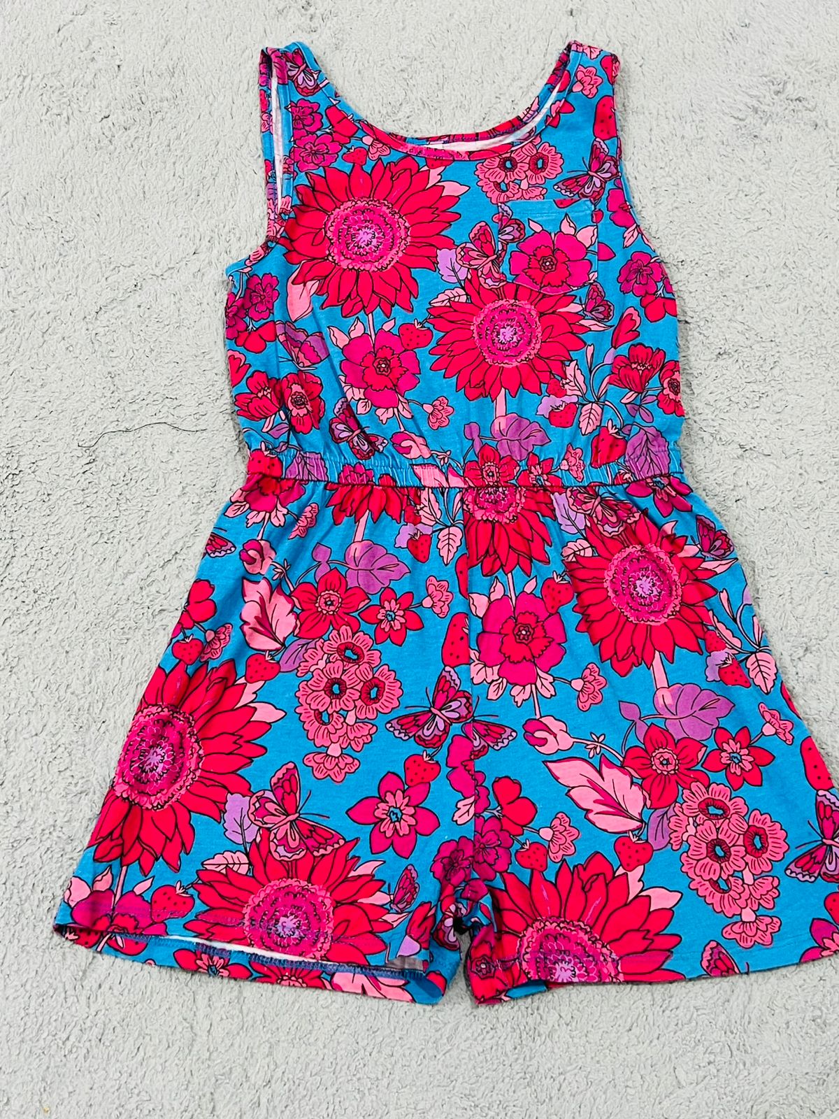 Baby sleeveles  romper 