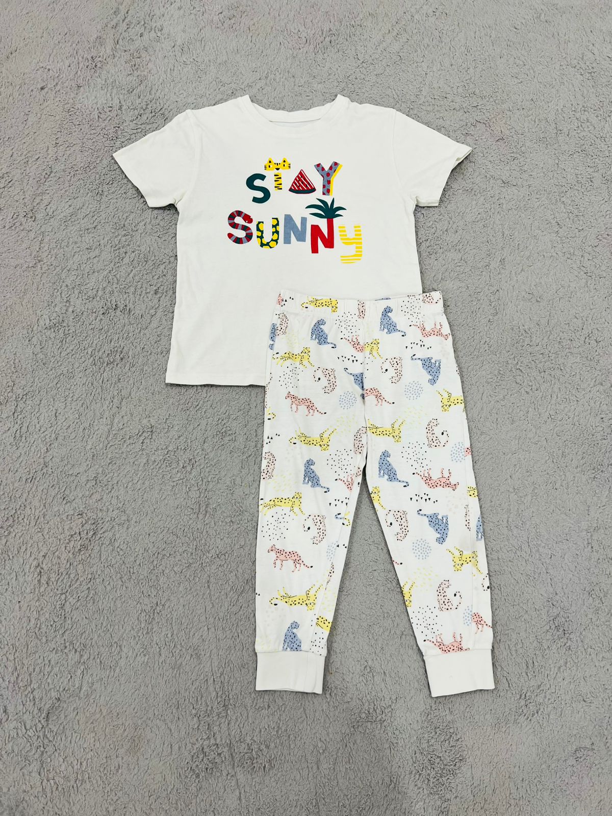 Girly t-shirt trouser