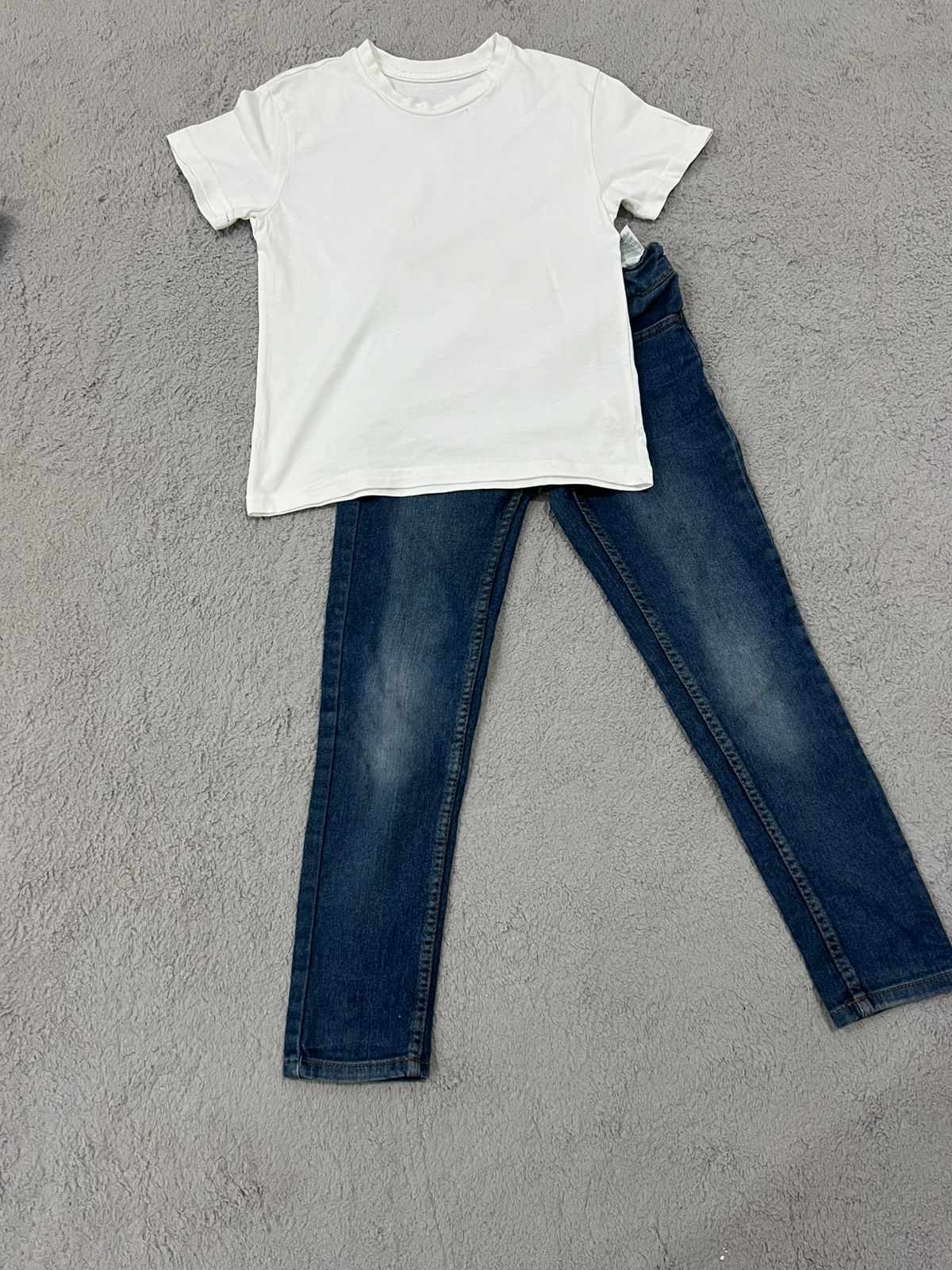 Baby shirt with jeans