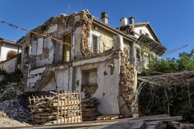 L'AQUILA 10 ANNI DOPO 98