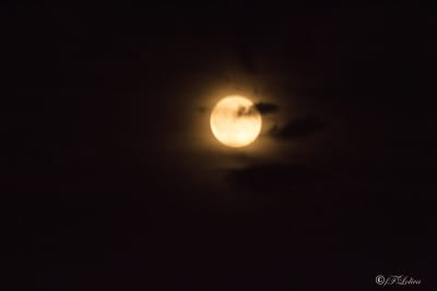 LA LUNA GIOCA CON LE NUVOLE 5
