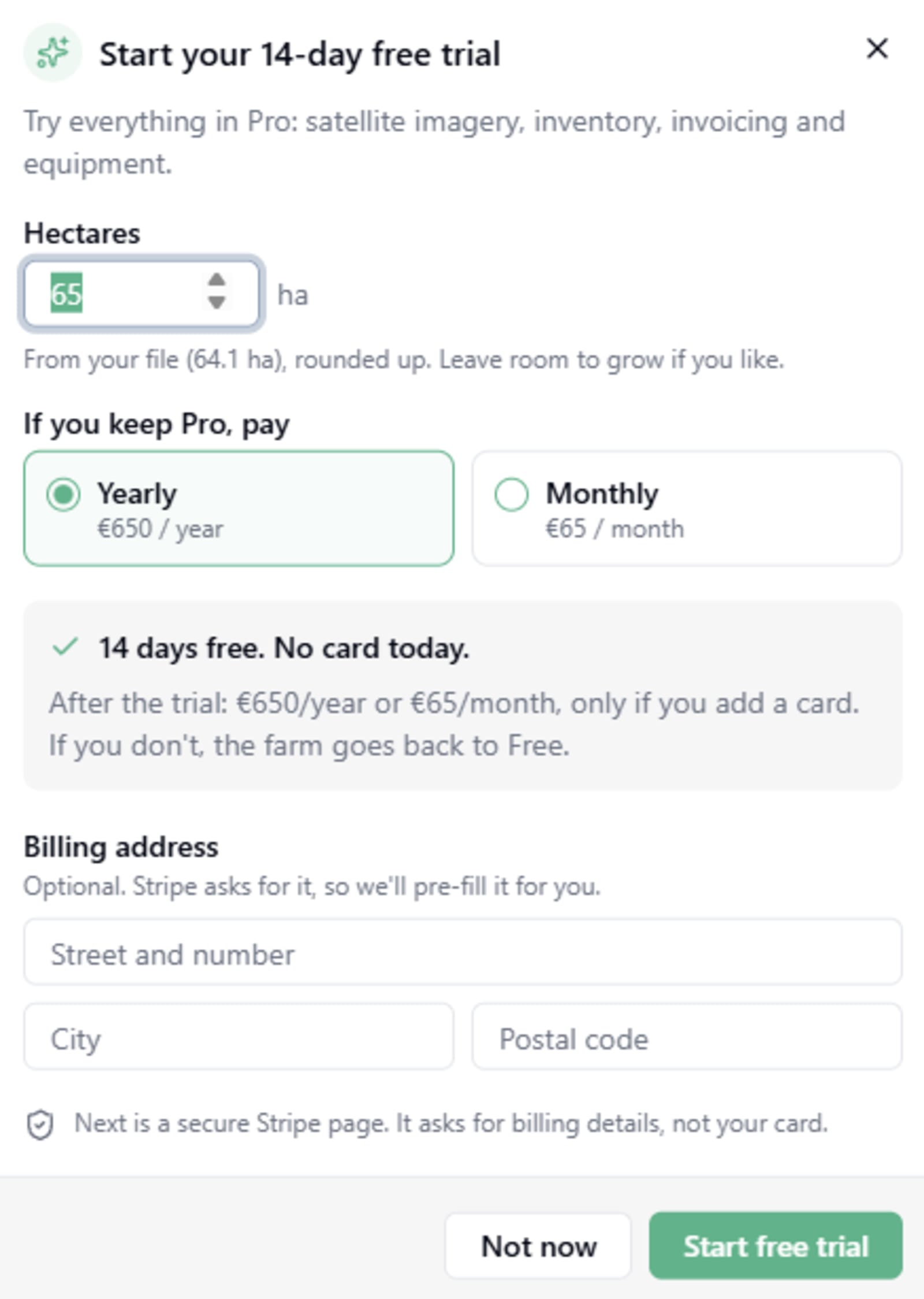 The free trial window with the hectares field, the Yearly and Monthly options and the optional billing address