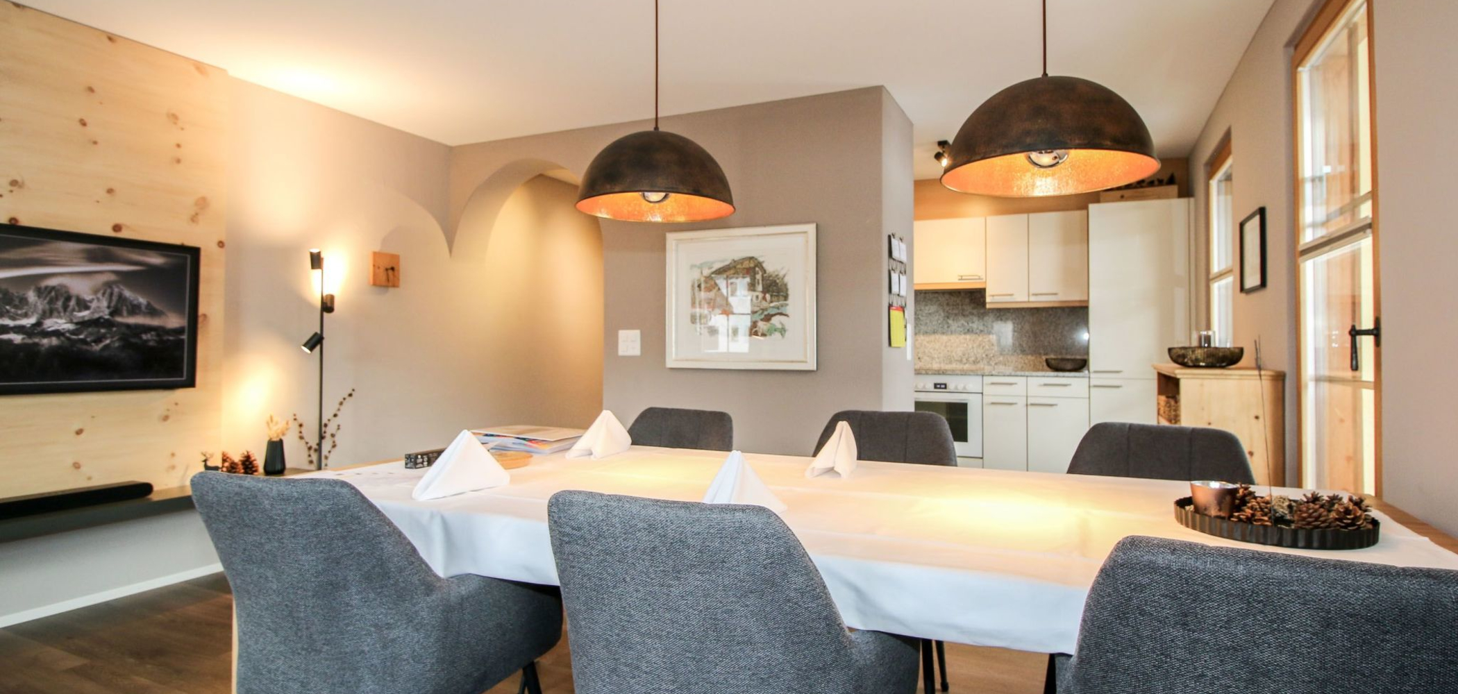 Kitchen / Dining Room