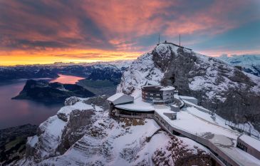 Le romantisme de la montagne à 2132 mètres d'altitude