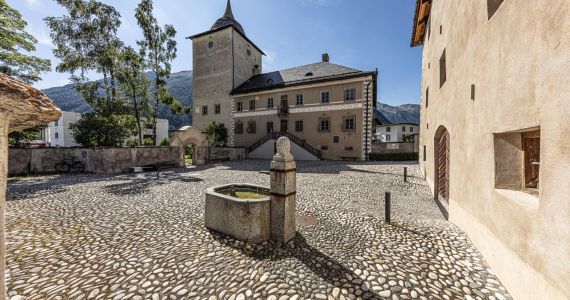 Dorfführung Zernez mit Apéro