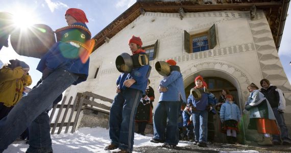 Chalandamarz in Susch