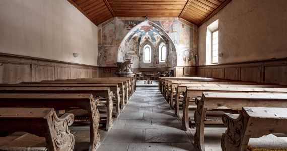 Die Kirchenmalereien von Lavin