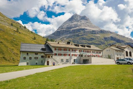 restaurants bars in pontresina in the engadine