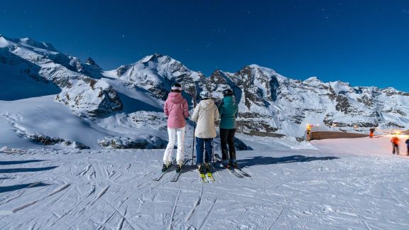 Glüna Plaina: Skifahren im Vollmondlicht