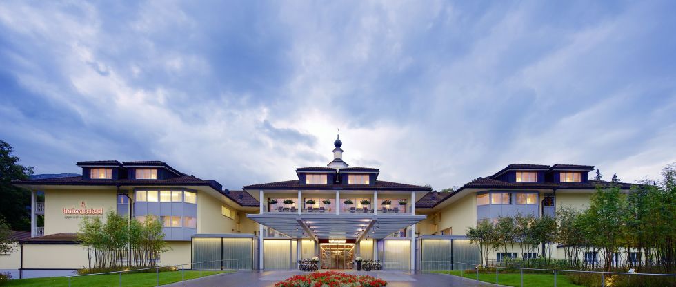 [Translate to English] Hof Weissbad