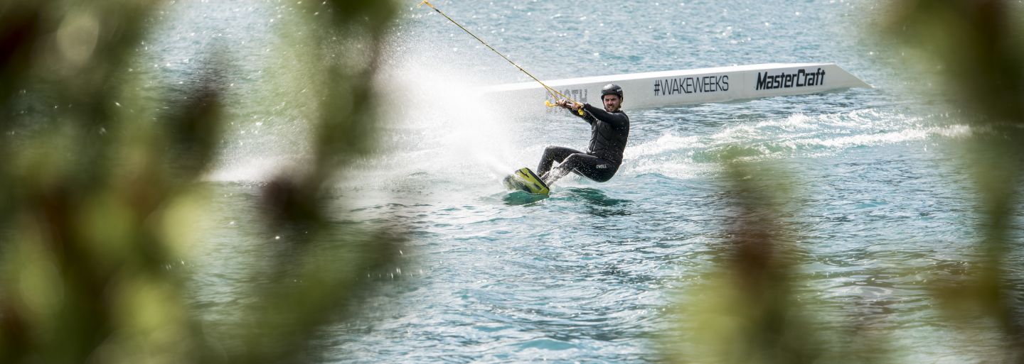 Introductory course wakeboarding