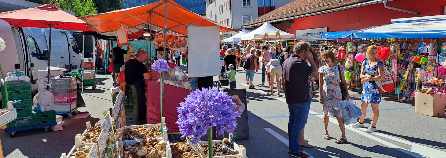 Market in Klosters 