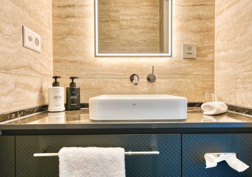 Style Single Room with City View