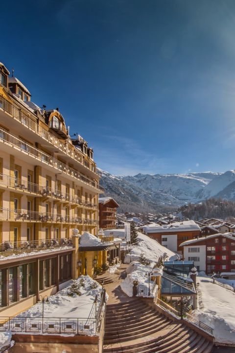 TCS - Wellness mit Sicht aufs Matterhorn - Hotel BEAUSiTE
