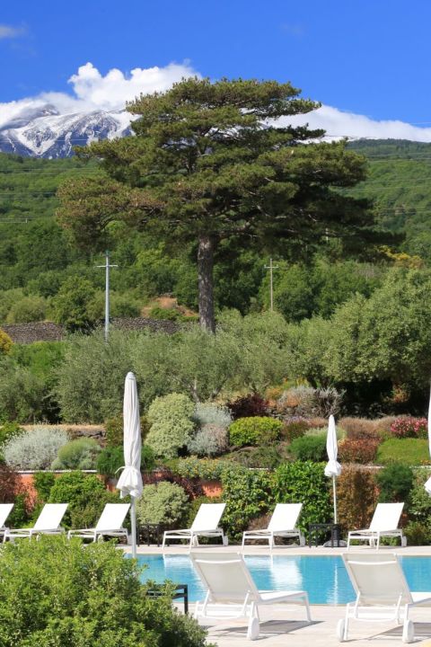Carte Blanche - Magisches Sizilien: 5* Boutique- Hotel Villa Neri am Fusse des Ätna