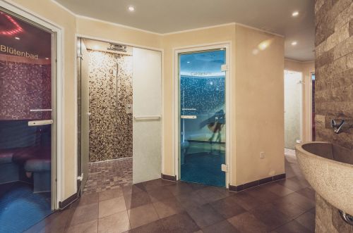 Mountain Plaza Hotel