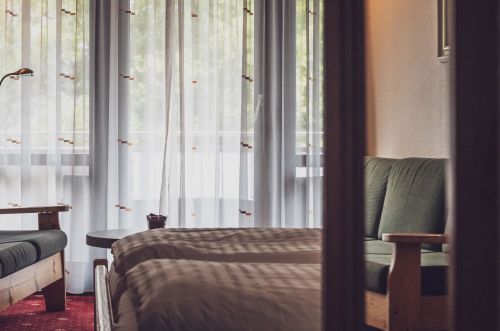 Club Hotel - rooms only