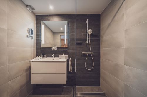 Club Hotel - rooms only