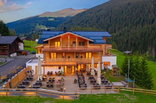 Boutique Schraemli's Lengmatta Davos