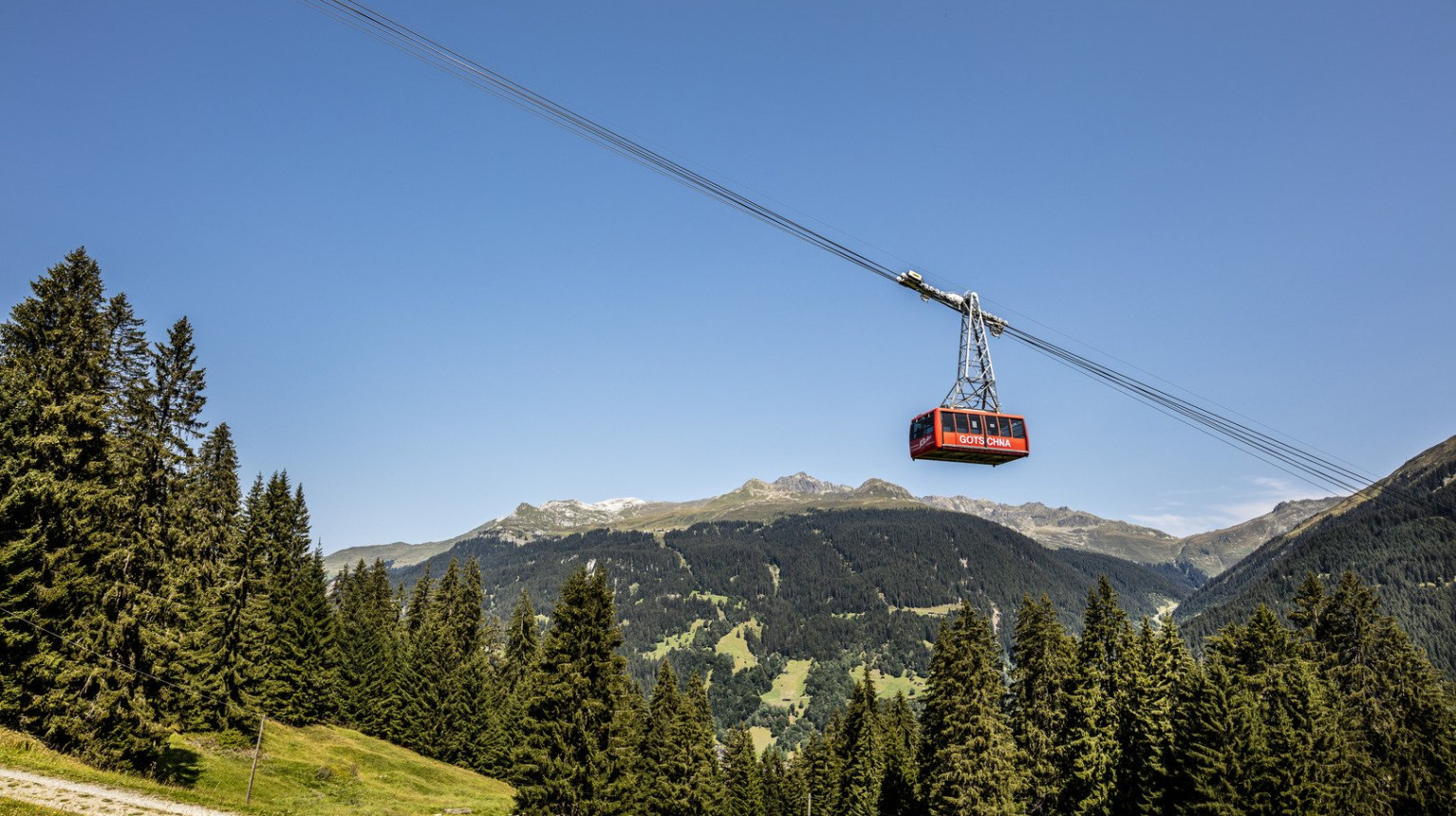 Madrisa’s cable car was renewed in 2005 (photo Destination Davos Klosters / Andrea Badrutt).