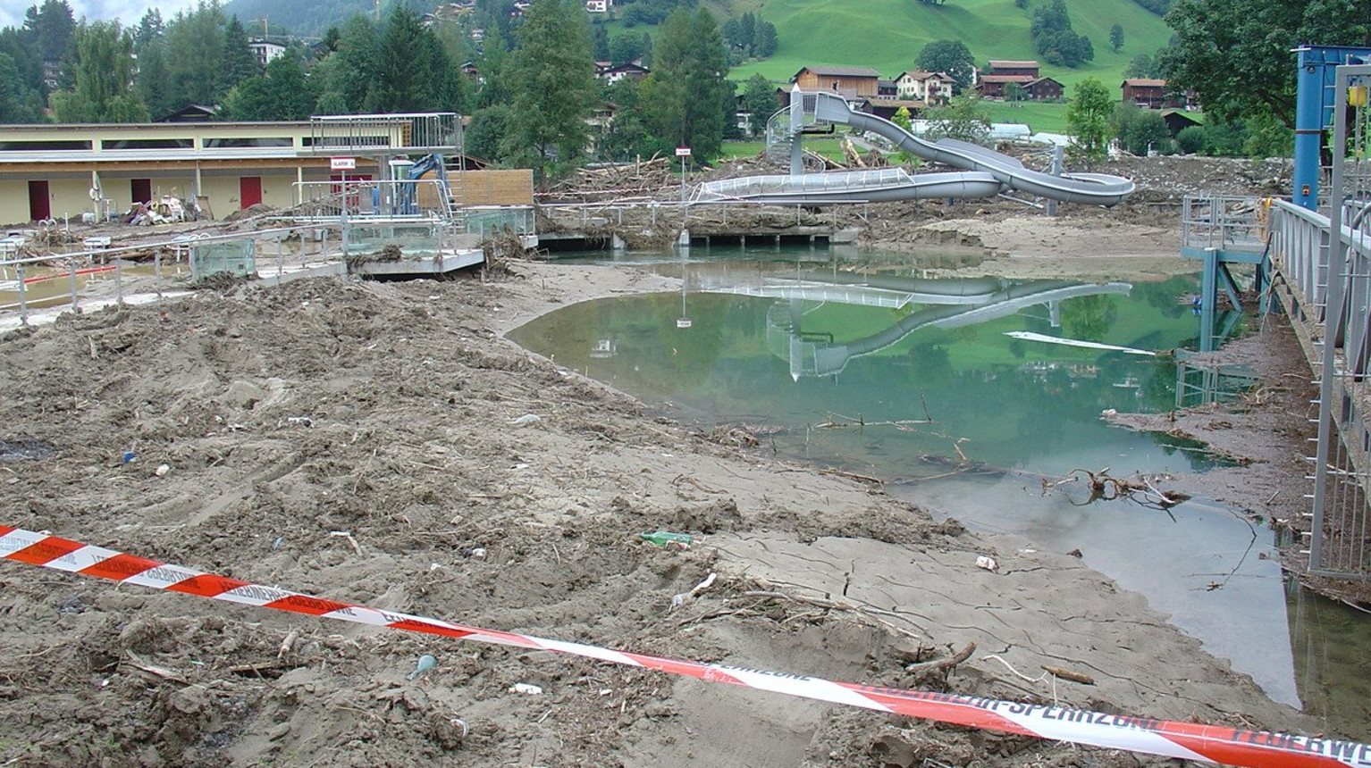 In 2005, a flood destroyed the newly renovated lido (Christian Göldi).