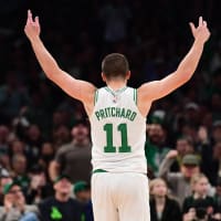Simone's Six: Payton Pritchard-palooza, a defensive examination, and rebounding in Celtics-Hawks