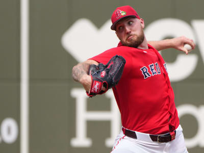 Red Sox vs Reds Pitching Matchups: Garrett Crochet, Sonny Gray, Connelly Early lead Opening Series