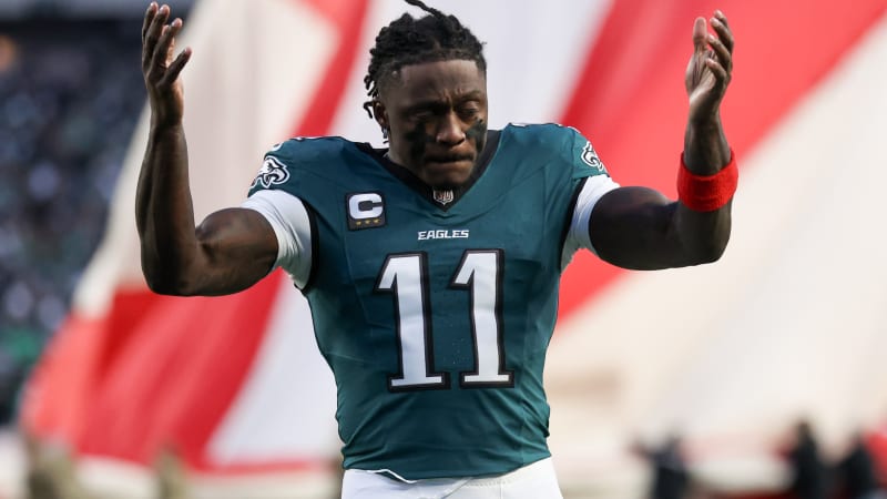 Hurley: What's really at stake in an A.J. Brown trade?