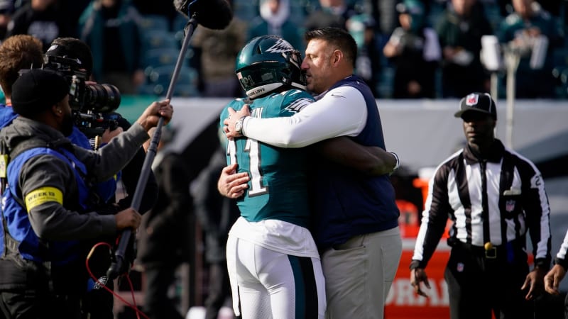 Bedard: Does Mike Vrabel have a blind spot for his guys, including A.J. Brown?