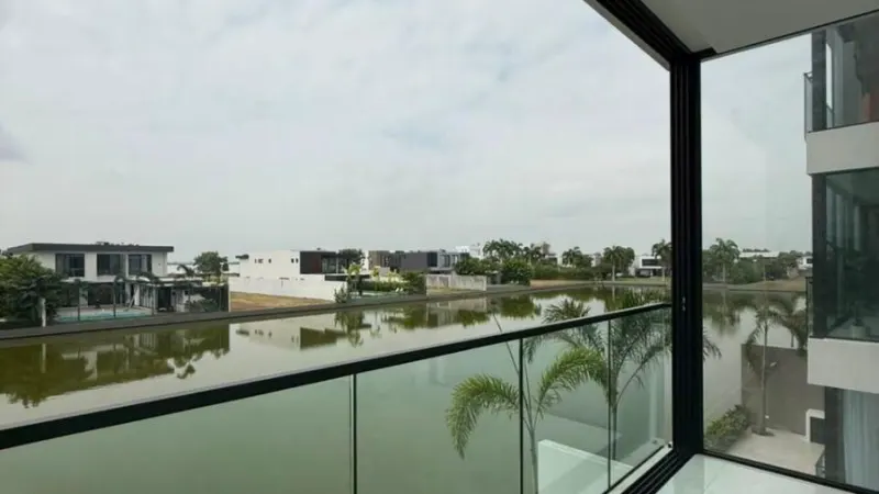 Departamento en Dubái, La Isla Mocolí, Samborondón por $320.000