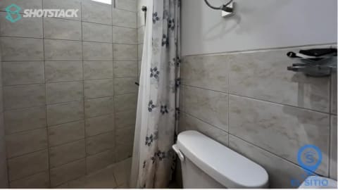 Casa en Portoviejo por $100.000 más $5.000 de alícuota