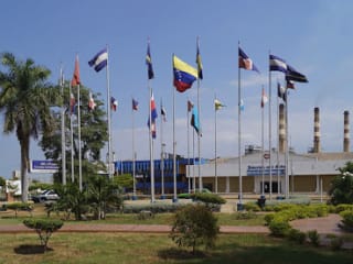 Plaza de las Banderas