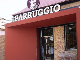 Farrugio – Especialistas en Carnes