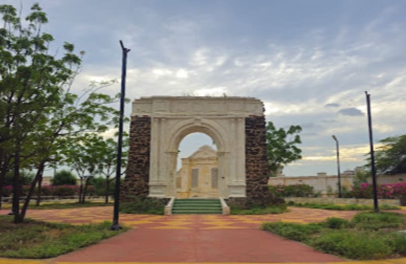 Plaza Alonso Ojeda
