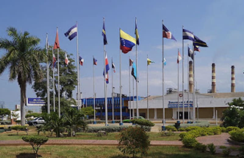 Plaza de las Banderas