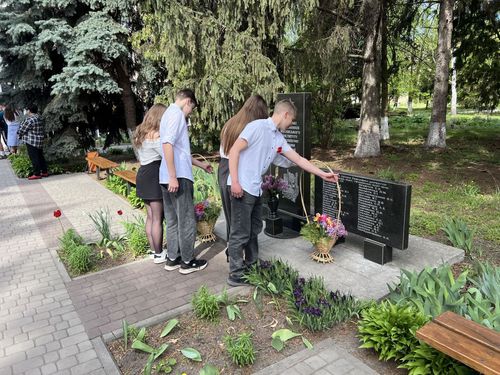 День памʼяті та примирення4.jpg