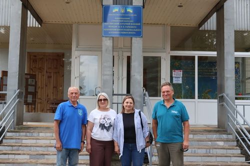 Важлива зустріч та теплі спогади: до нашого закладу завітали поважні гості та успішні випускники!