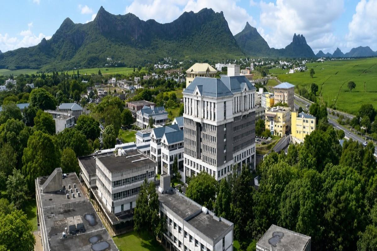 MBBS in University of Mauritius Faculty of Medicine and Health Sciences, Department of Medicine campus