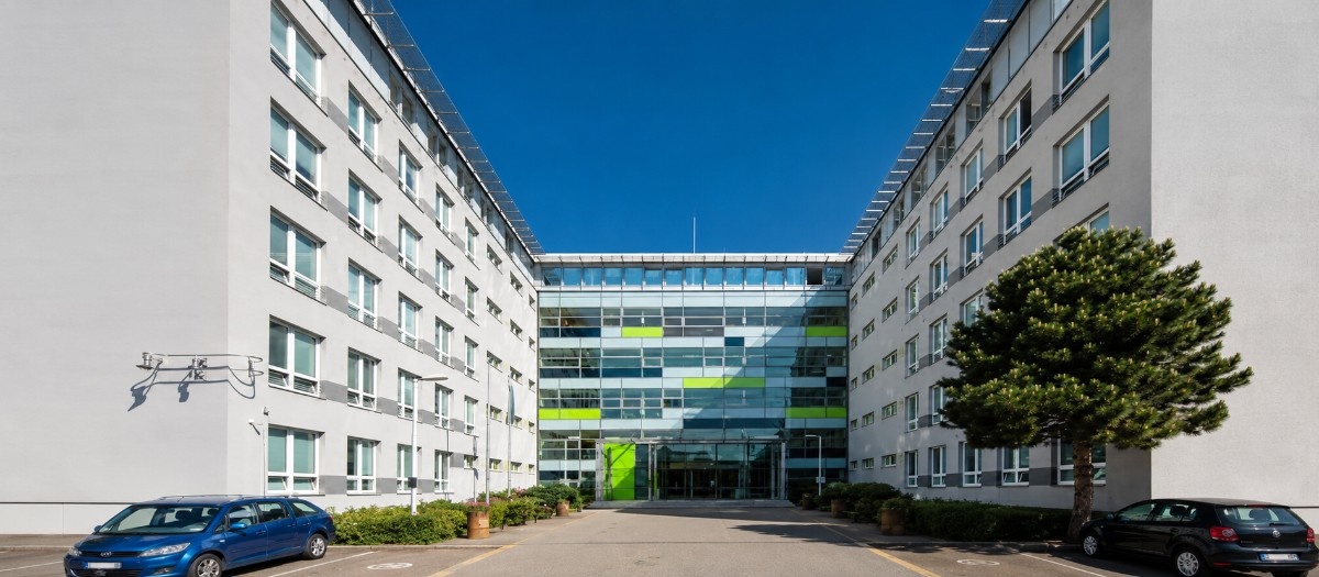 MBBS In Third Faculty of Medicine, Charles University campus