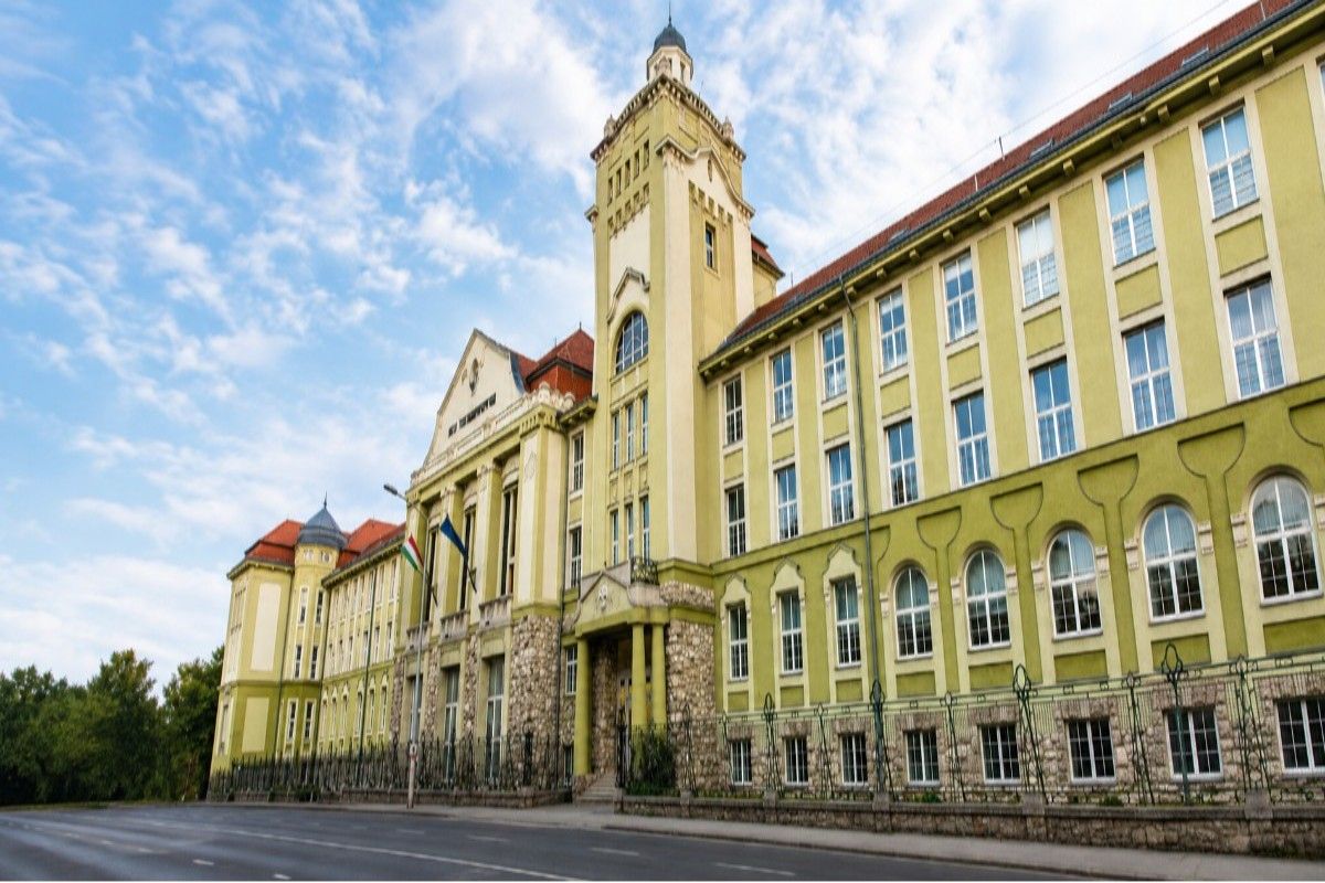 MBBS in University of Pécs campus
