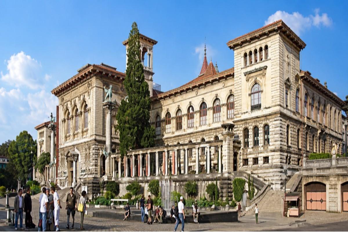 MBBS in Université de Lausanne (UNIL) - Faculty of Biology and Medicine (FBM) campus