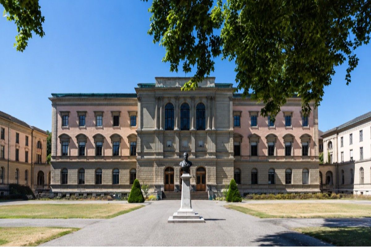 MBBS in University of Geneva Faculty of Medicine campus