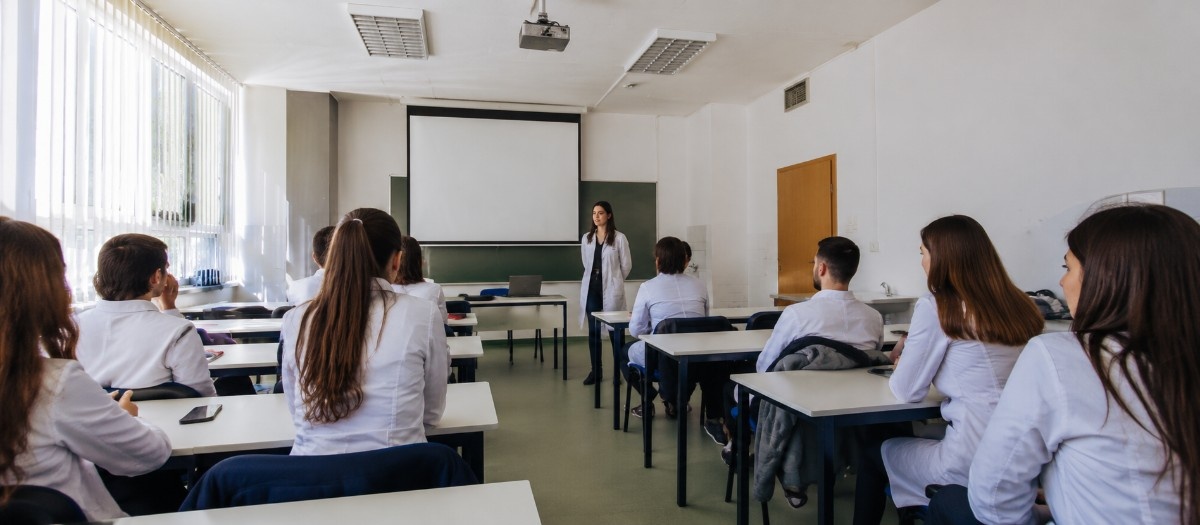 MBBS in University of Tuzla Faculty of Medicine campus