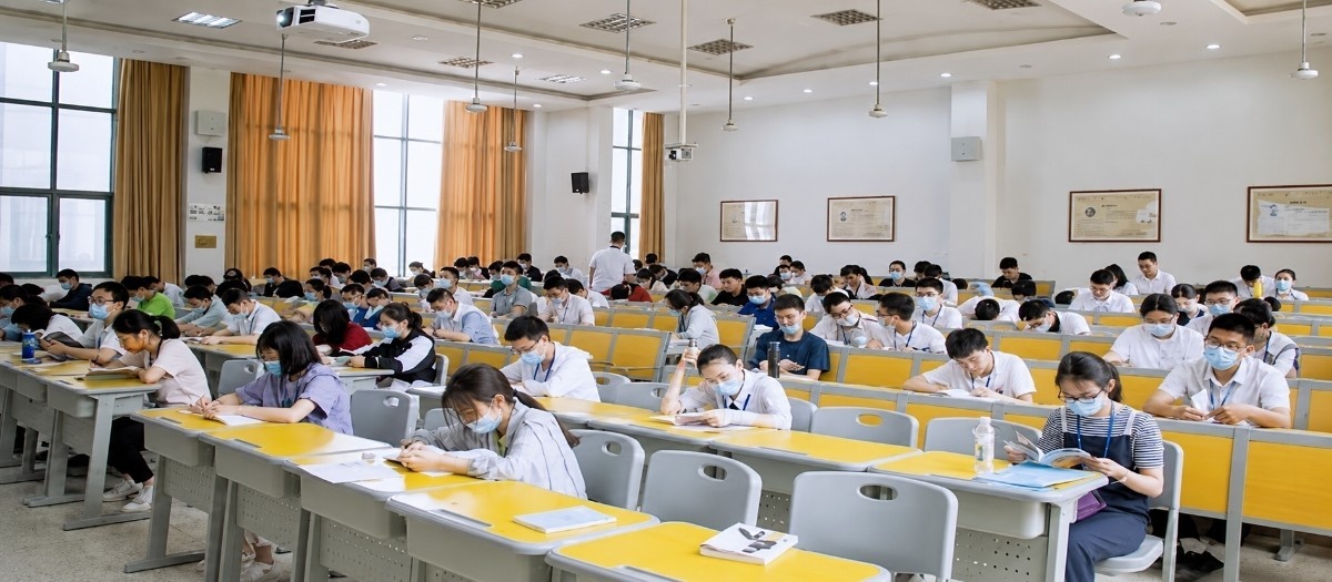 MBBS in Nanjing Medical University campus