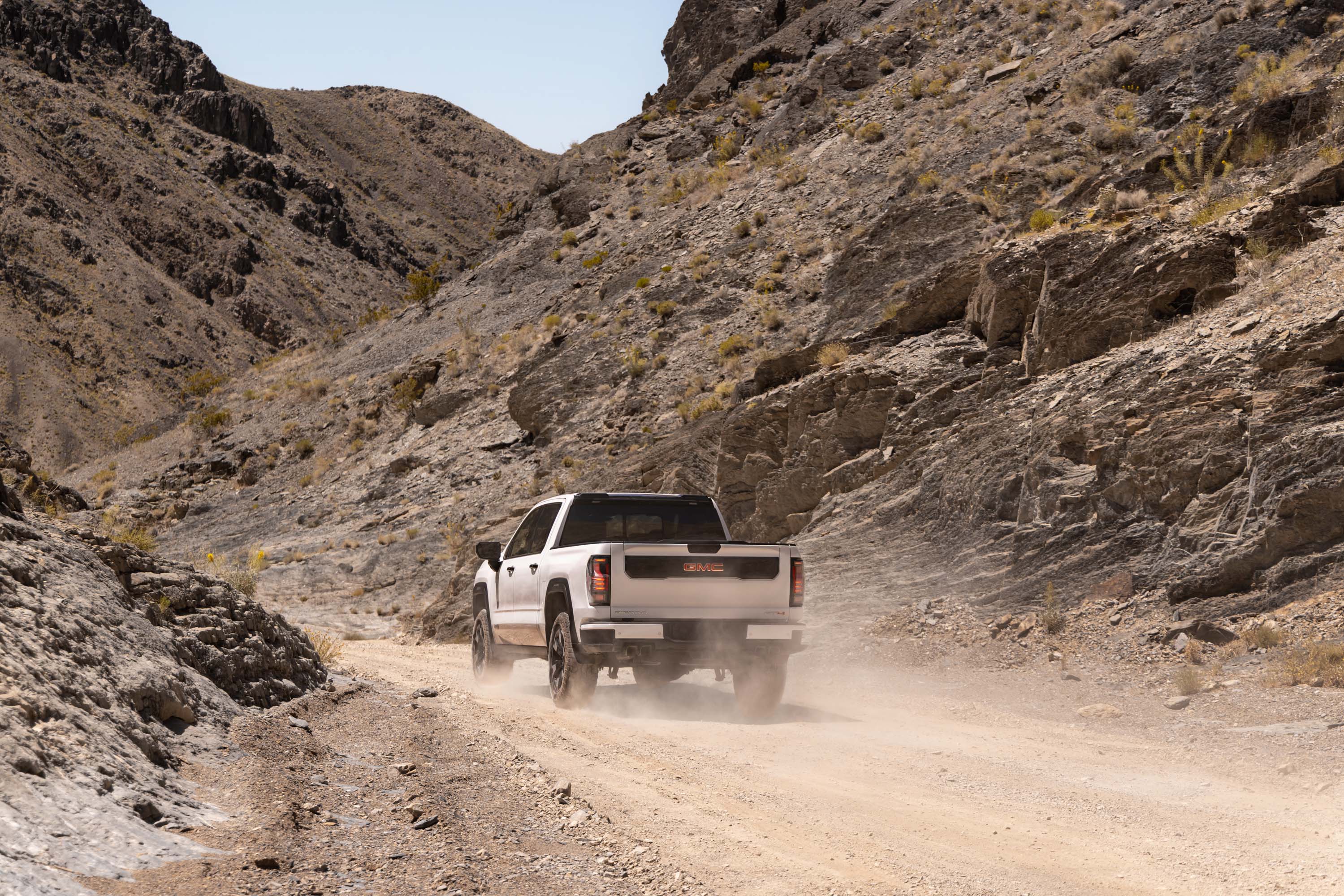 Sierra 2027: compara carga útil antes de elegir motor
