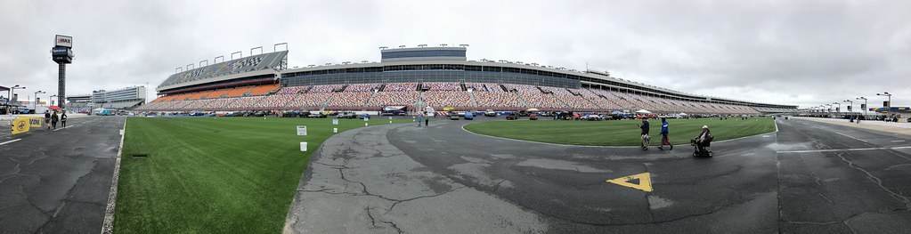 Charlotte Returns to Oval Racing on October 11