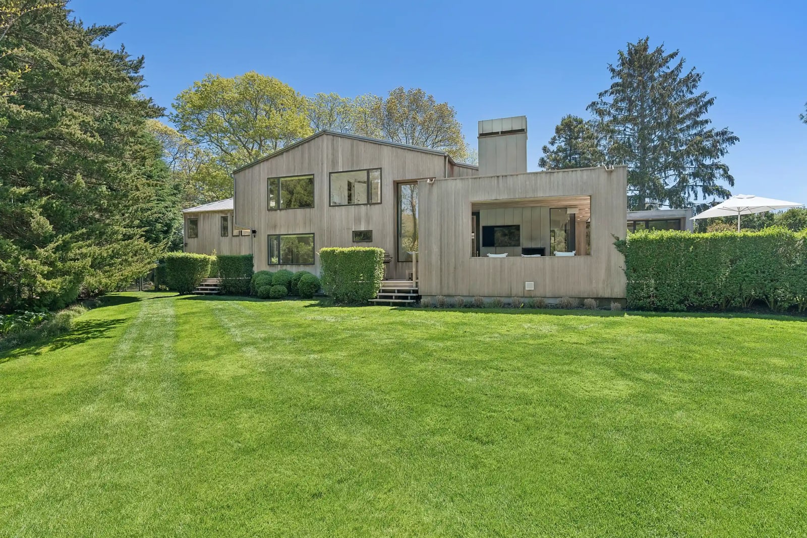 11 Hedge Row Lane - Photo 1