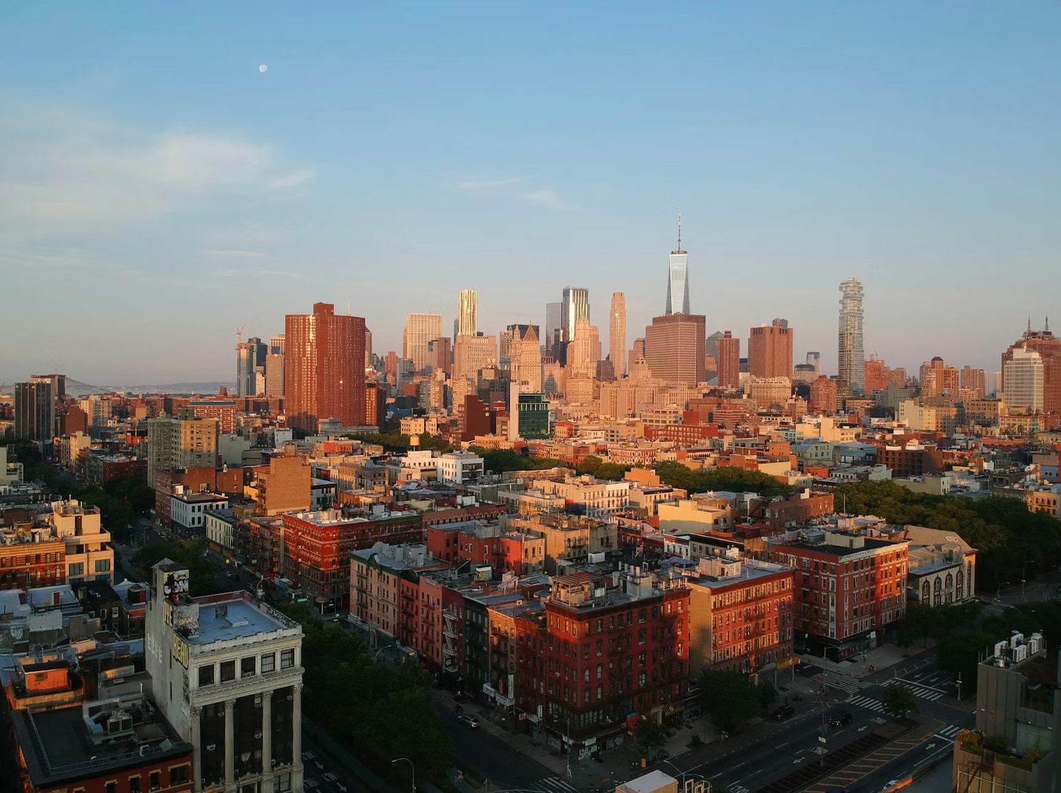 Lower East Side neighborhood — Manhattan luxury real estate