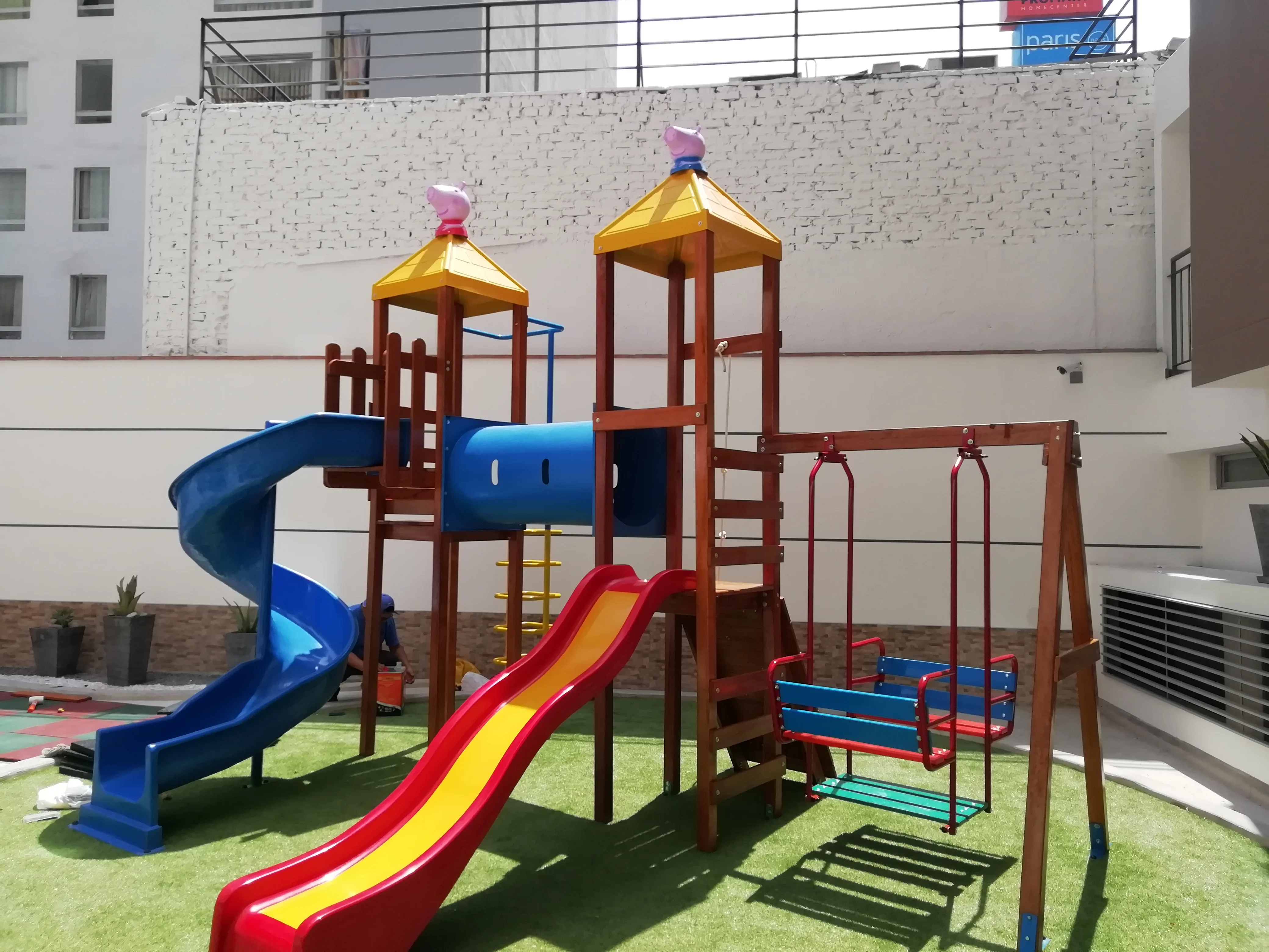 Frameworks Arq. Asociados - Lima
